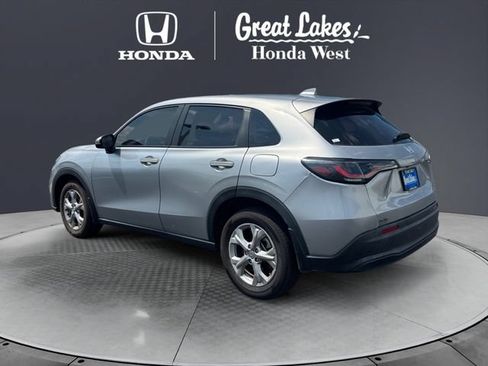 Used 2024 Honda HR-V LX image 3