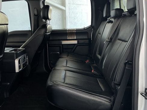 Used 2018 Ford F150 Lariat w/ Equipment Group 502A Luxury image 21