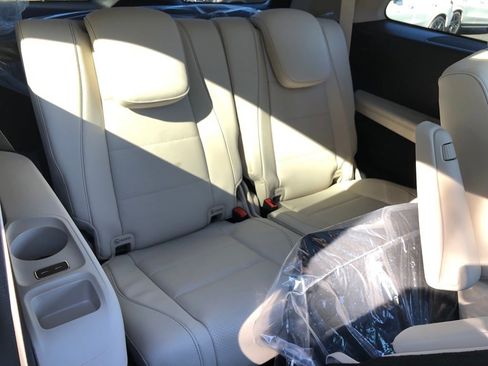 New 2026 Mercedes-Benz GLS 450 GLS 450 image 40