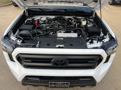 New 2026 Toyota Tacoma SR5 image 13