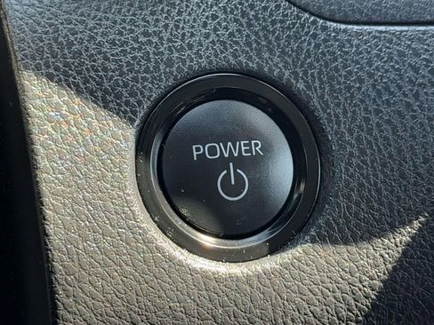 Used 2025 Toyota Camry LE image 8