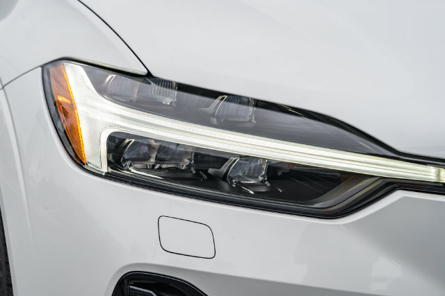 New 2027 Volvo XC60 T8 Plus AWD/4WD image 10