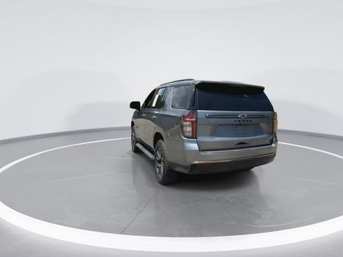 Used 2022 Chevrolet Tahoe Z71 w/ Luxury Package AWD/4WD image 8