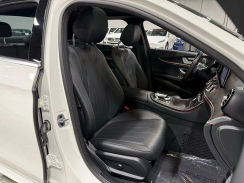 Used 2019 Mercedes-Benz E 300 4MATIC w/ Premium 1 Package image 58