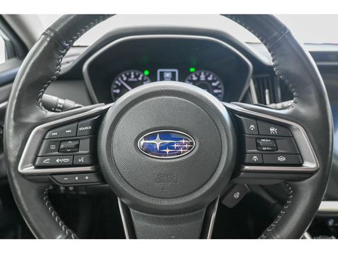 Used 2023 Subaru Outback Touring AWD/4WD image 13