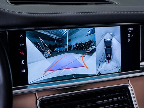 Certified 2023 Porsche Panamera 4 Platinum Edition AWD/4WD image 24