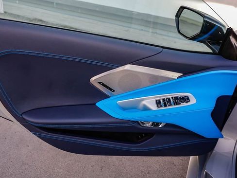 Used 2022 Chevrolet Corvette Stingray w/ Z51 Performance Package image 20