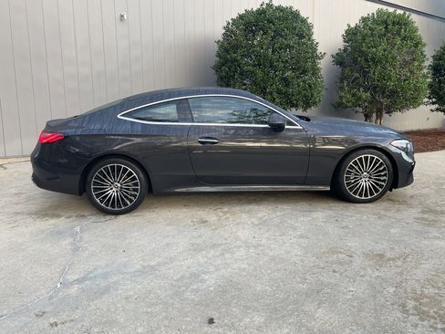 Certified 2024 Mercedes-Benz CLE 300 4MATIC Coupe image 5