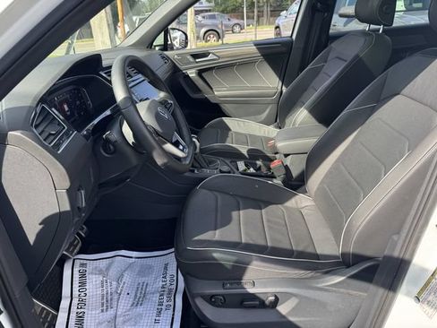 Used 2024 Volkswagen Tiguan SEL R-Line AWD/4WD image 26