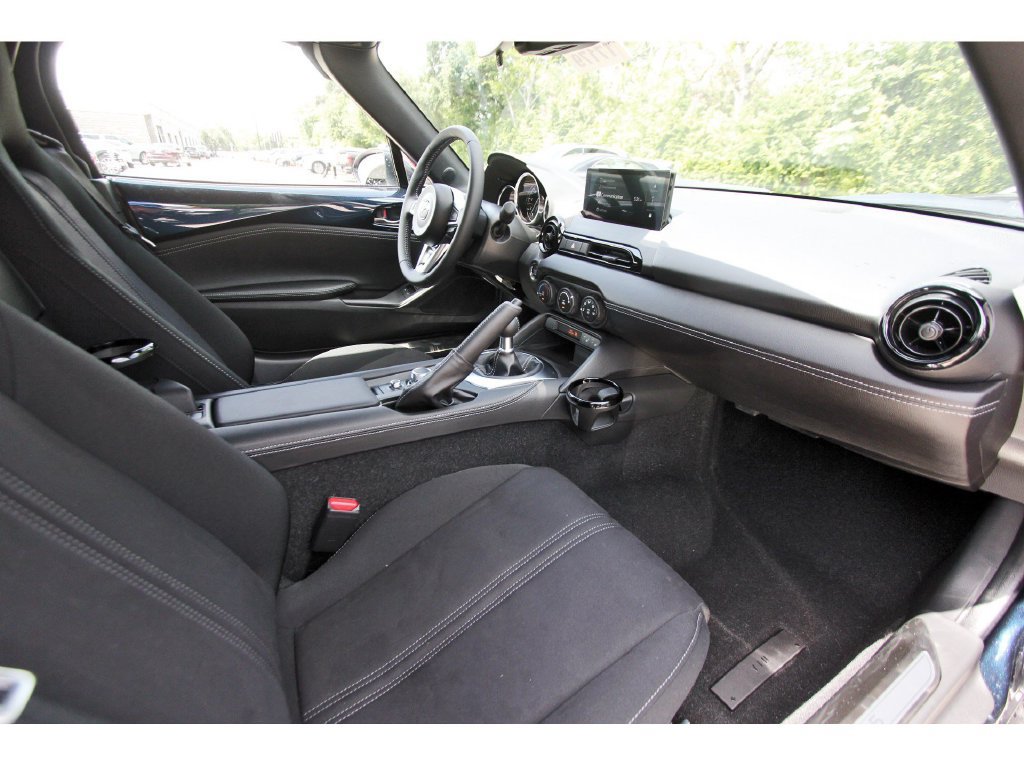 New 2026 MAZDA MX-5 Miata Club w/ Interior Package RWD image 8