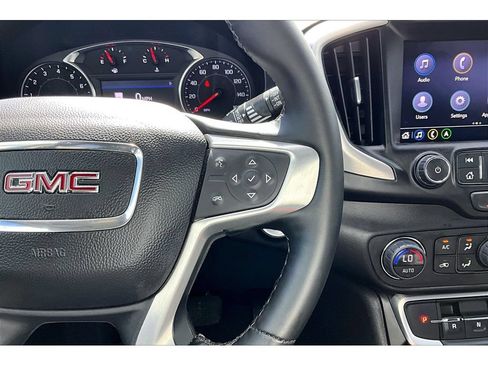 Used 2024 GMC Terrain SLT w/ Infotainment Package II AWD/4WD image 26