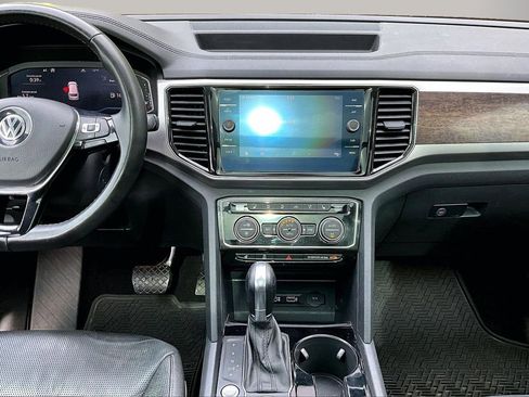 Used 2019 Volkswagen Atlas SEL Premium AWD/4WD image 12