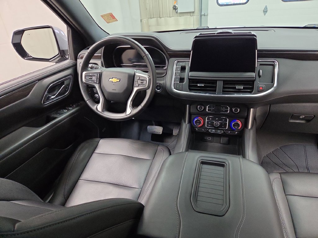 Used 2023 Chevrolet Tahoe LT w/ LT Signature Plus Package AWD/4WD image 14