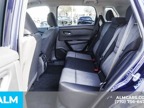 Used 2024 Nissan Rogue SV image 22