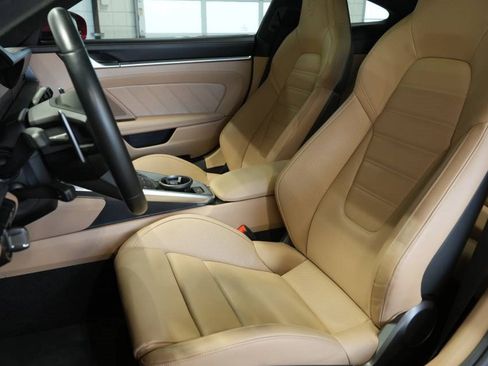 Used 2023 Porsche 911 Turbo image 5