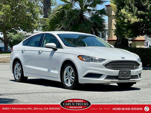 Used 2018 Ford Fusion S FWD image 22