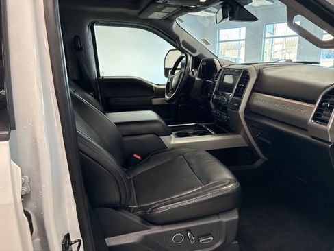 Used 2019 Ford F350 Lariat w/ Lariat Ultimate Package image 22