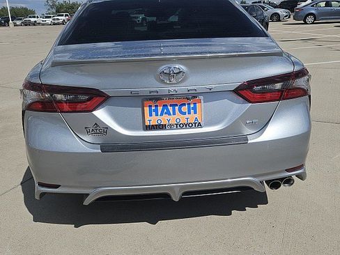 Used 2023 Toyota Camry SE w/ Audio Upgrade Package FWD image 6