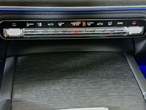 New 2026 Mercedes-Benz GLS 450 4MATIC image 16