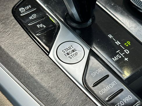 Used 2022 BMW X5 sDrive40i w/ Parking Assistance Package image 23