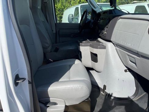 Used 2012 Ford E-350 and Econoline 350 Extended Super Duty w/ PWR Group image 7