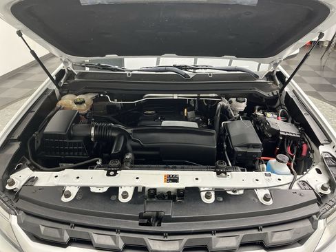 Used 2021 Chevrolet Colorado LT w/ Fleet Safety Package image 24