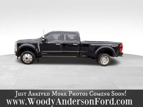 Used 2024 Ford F450 Limited w/ FX4 Off-Road Package image 3