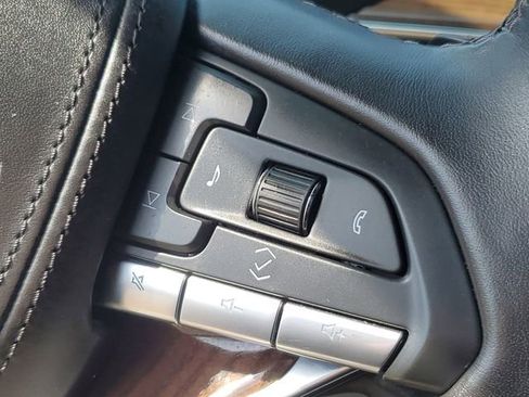 Used 2022 Cadillac Escalade Sport Platinum AWD/4WD image 12