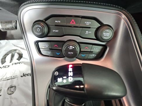 Certified 2023 Dodge Challenger SXT w/ Blacktop Package image 21