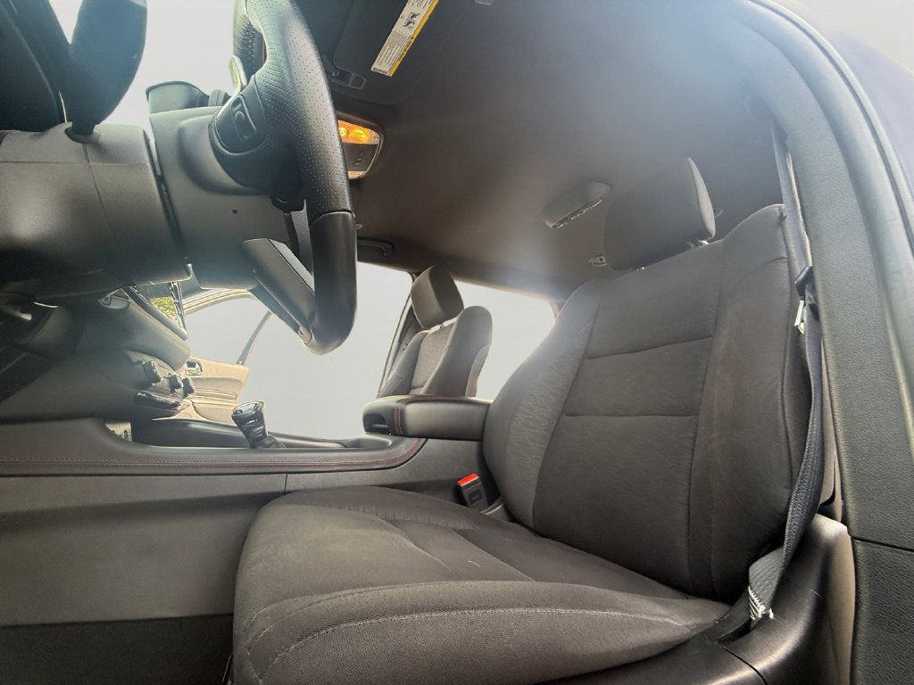 Used 2025 Dodge Durango GT AWD/4WD image 21