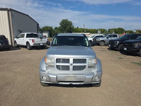 Used 2011 Dodge Nitro Heat w/ Popular Equipment Group AWD/4WD image 2