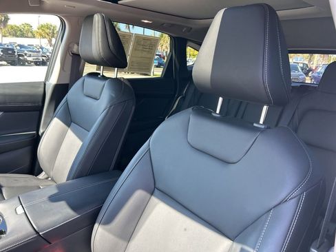 Certified 2025 Nissan Murano SL image 22