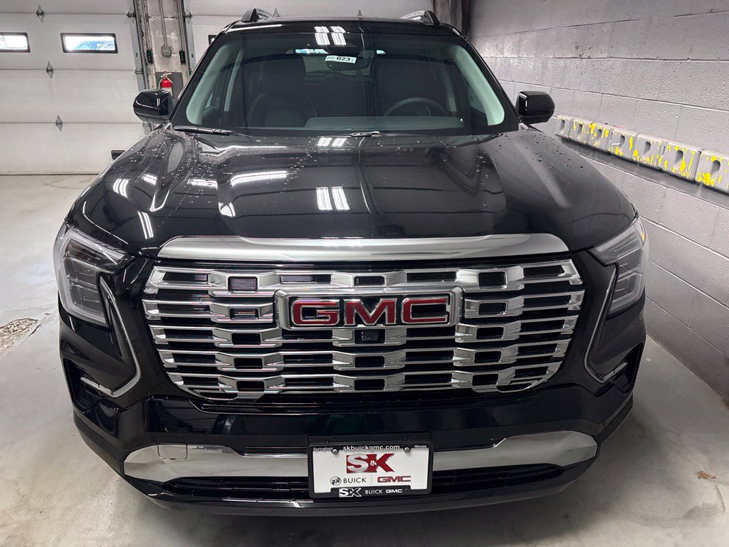 New 2027 GMC Terrain Denali w/ LPO, Floor Liner Package AWD/4WD image 6