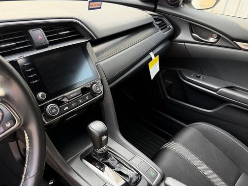 Used 2021 Honda Civic Sport image 8