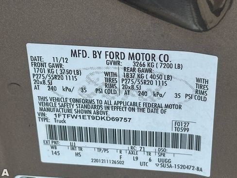 Used 2013 Ford F150 Lariat w/ Mid Equipment Group AWD/4WD image 31