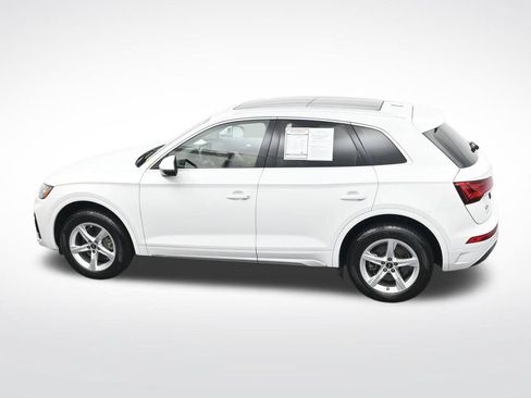 Used 2023 Audi Q5 2.0T Premium w/ Convenience Package AWD/4WD image 29