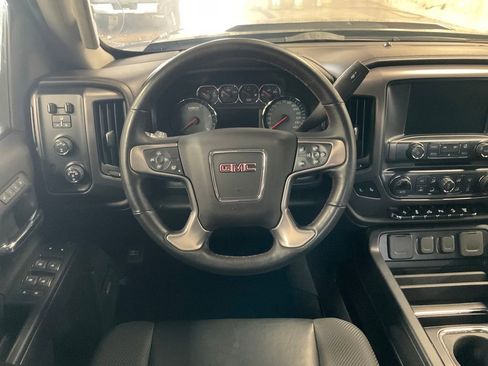 Used 2019 GMC Sierra 2500 SLT w/ Duramax Plus Package image 14