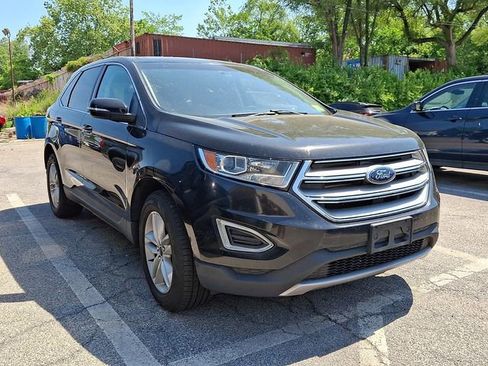 Used 2015 Ford Edge SEL w/ Equipment Group 201A AWD/4WD image 2