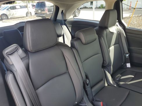 New 2026 Honda Odyssey EX-L image 18