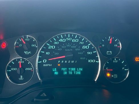 Used 2017 Chevrolet Express 2500 LS image 26