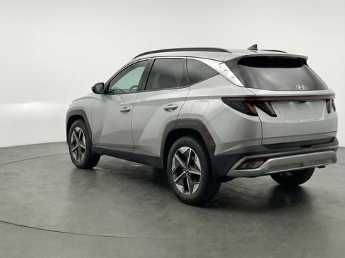 Used 2025 Hyundai Tucson SEL FWD image 6