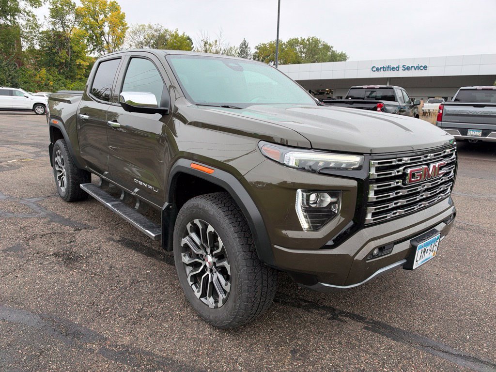 Used 2023 GMC Canyon Denali AWD/4WD image 11