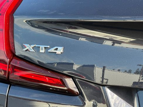 Certified 2023 Cadillac XT4 Premium Luxury image 27