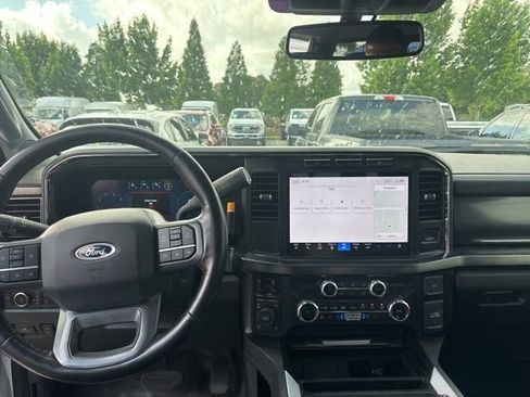 Used 2024 Ford F350 Lariat AWD/4WD image 11