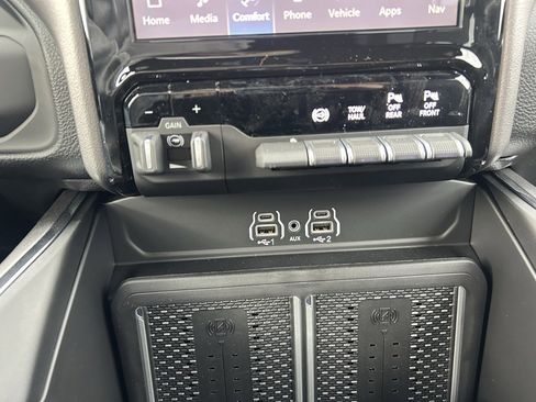 New 2026 RAM 3500 Laramie w/ Towing Technology Group image 24