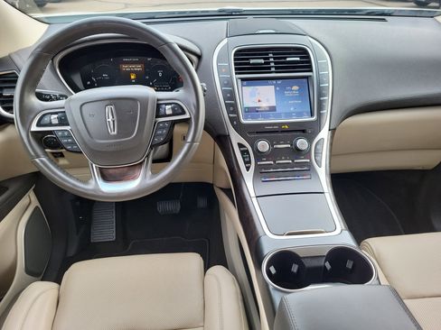 Used 2019 Lincoln Nautilus Reserve w/ Ultimate Package image 9