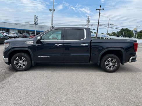 Used 2026 GMC Sierra 1500 SLT AWD/4WD image 8