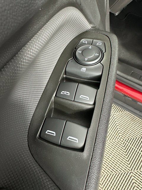Used 2022 Chevrolet Equinox RS AWD/4WD image 27