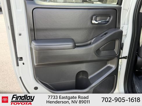 Used 2023 Nissan Frontier SV w/ Technology Package RWD image 19