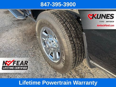 Used 2024 RAM 2500 Big Horn w/ Bed Utility Group image 11